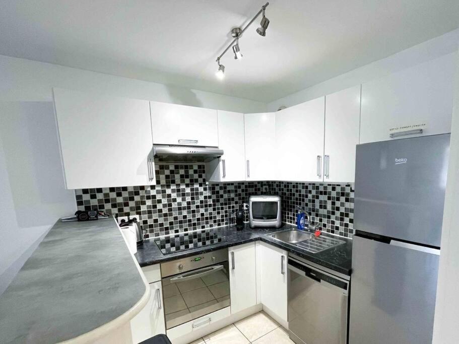 Modern One Bedroom Apartment In Cannes Zewnętrze zdjęcie